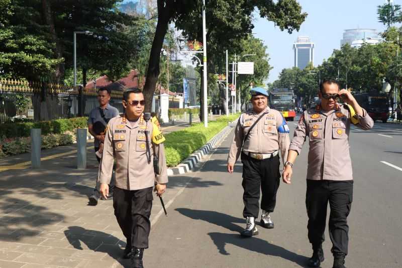 Operator Mikrotrans Unjuk Rasa di Balai Kota, Polisi Terjunkan 969 Personel