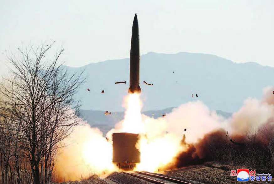 Pakar: Korea Utara Mungkin Siap untuk Luncurkan ICBM