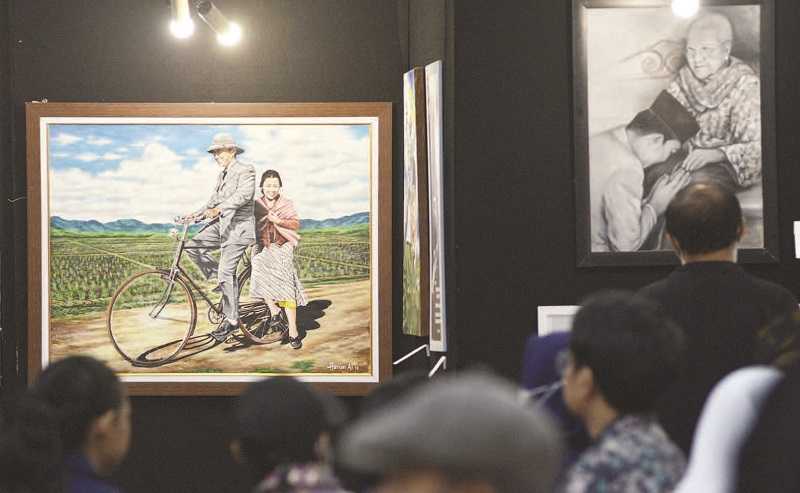 PAMERAN LUKISAN DALAM RANGKA BULAN BUNG KARNO