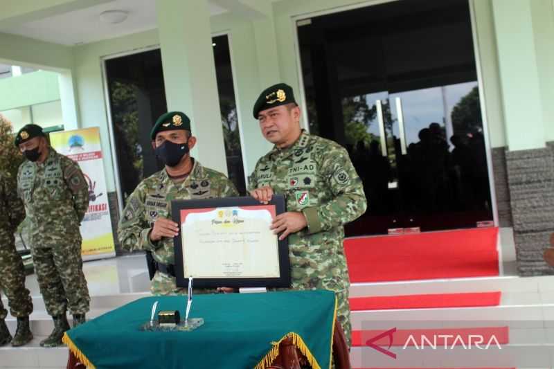 Pangkostrad Kunjungan Kerja ke Markas Brigif 06 Sukoharjo