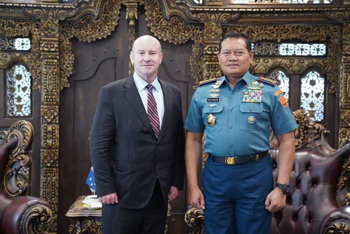 Panglima TNI Terima Kunjungan Sekretaris Dephan Australia