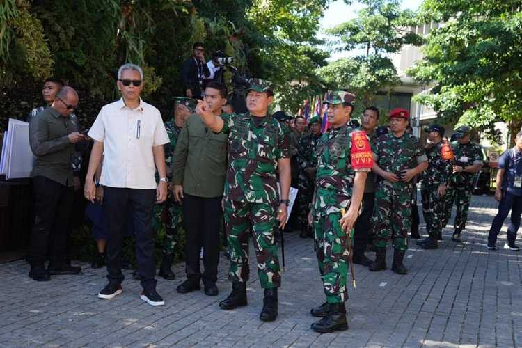Panglima TNI Tinjau Kesiapan Venue dan Penempatan Personel Pengamanan KTT Asean