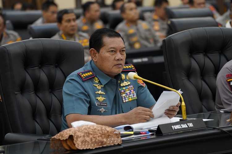 Panglima TNI: TNI Siapkan Alutsista Dukung Pengamanan Idul Fitri