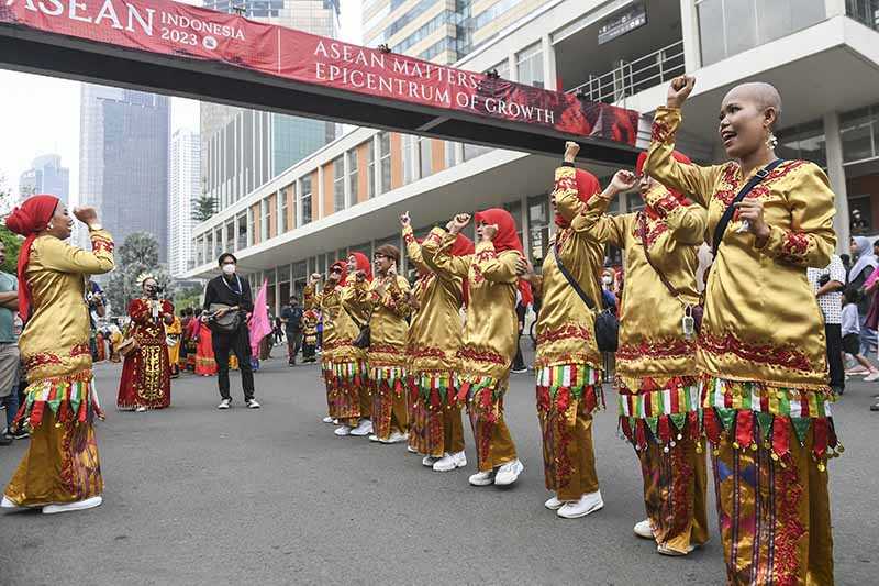 Parade Kreativitas Etnik Nusantara saat