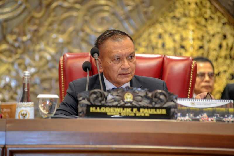 Paripurna DPR RI Setujui RUU Kementerian Negara Jadi UU