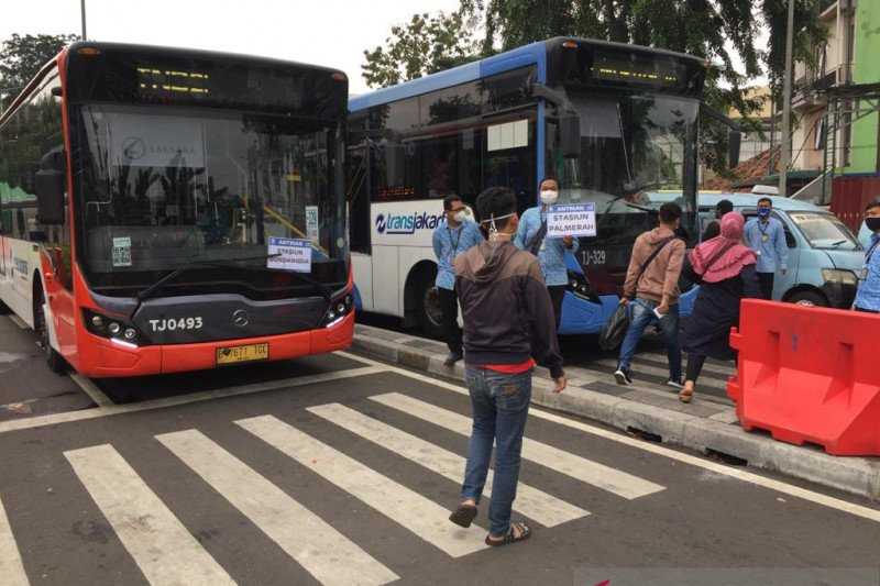 Parkir Tanah Abang Diharapkan Kosong Pukul 15.00