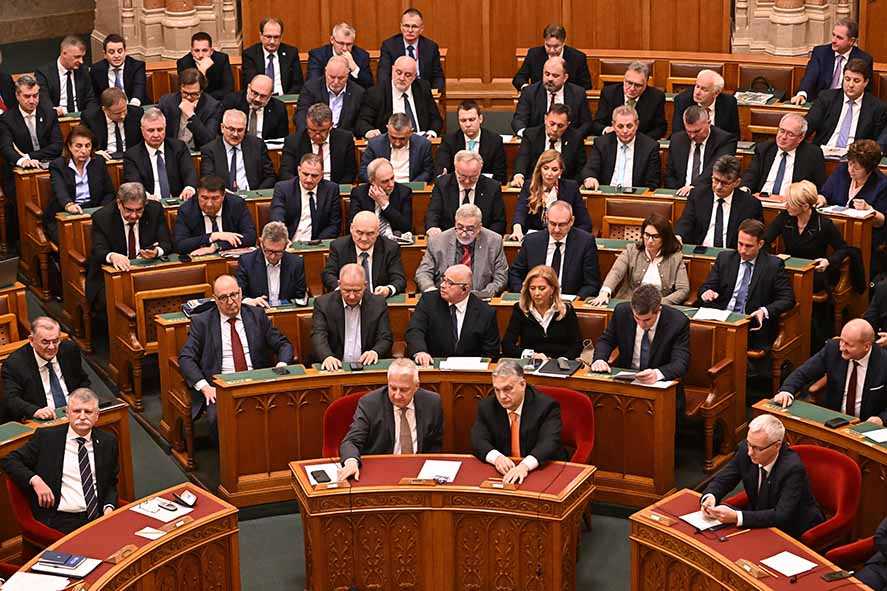 Parlemen Hungaria Setujui Aksesi Swedia ke NATO