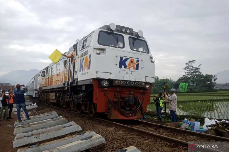 Pascakecelakaan, PT KAI Pastikan Jalur Kereta di Bandung Sudah Bisa Dilalui