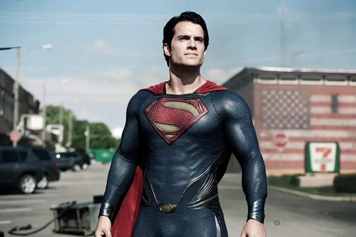 Pastikan Belum Ada Aktor yang Direkrut Perankan Superman