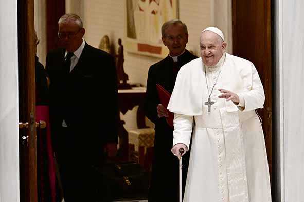 Paus Fransiskus Beri Selamat untuk Italia dan Sinner
