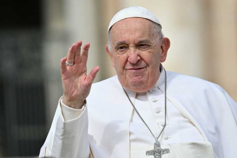 Paus Fransiskus Menantikan Jadwal Kunjungan ke Asia September Mendatang