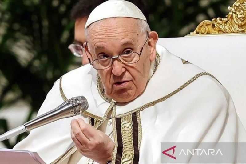 Paus Fransiskus Mengecam Industri Senjata yang Ambil Untung dari Kematian