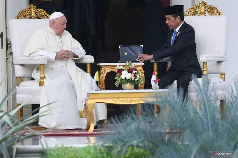 Paus Fransiskus Sampaikan Kekagumannya dengan Semboyan Bhinneka Tunggal Ika Indonesia