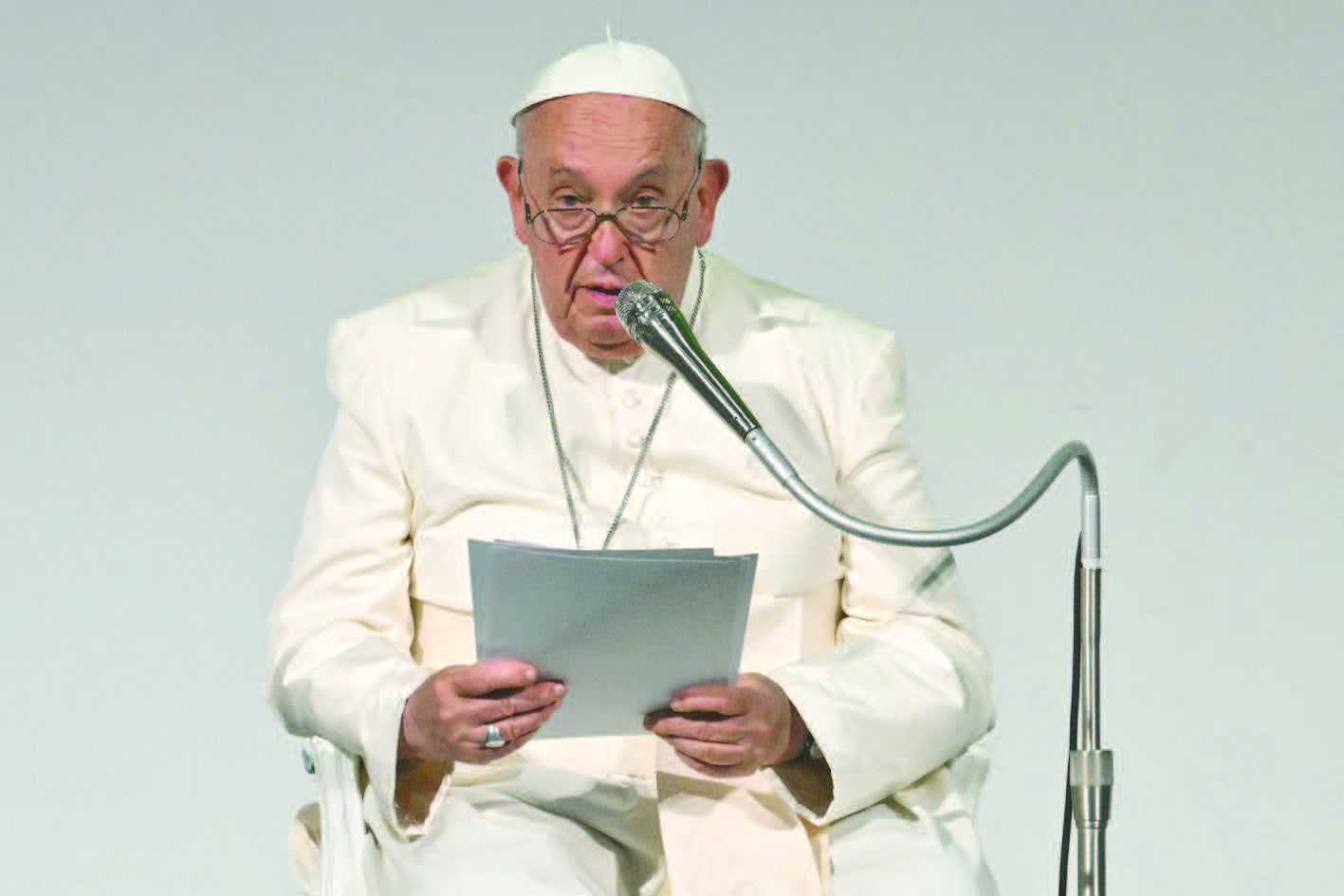 Paus Prihatin dengan Kondisi Demokrasi Dunia