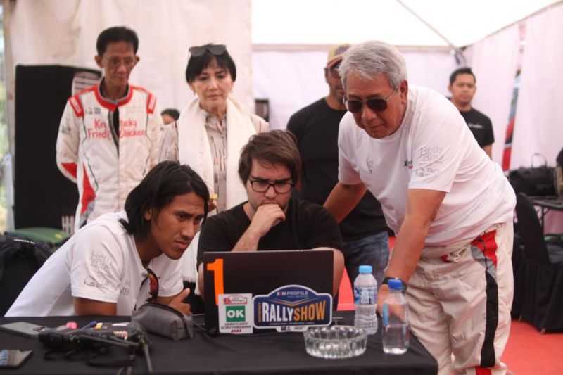 Pebalap Ricardo dan Sean Gelael Ramaikan Kejurnas Sprint Rally di Malang