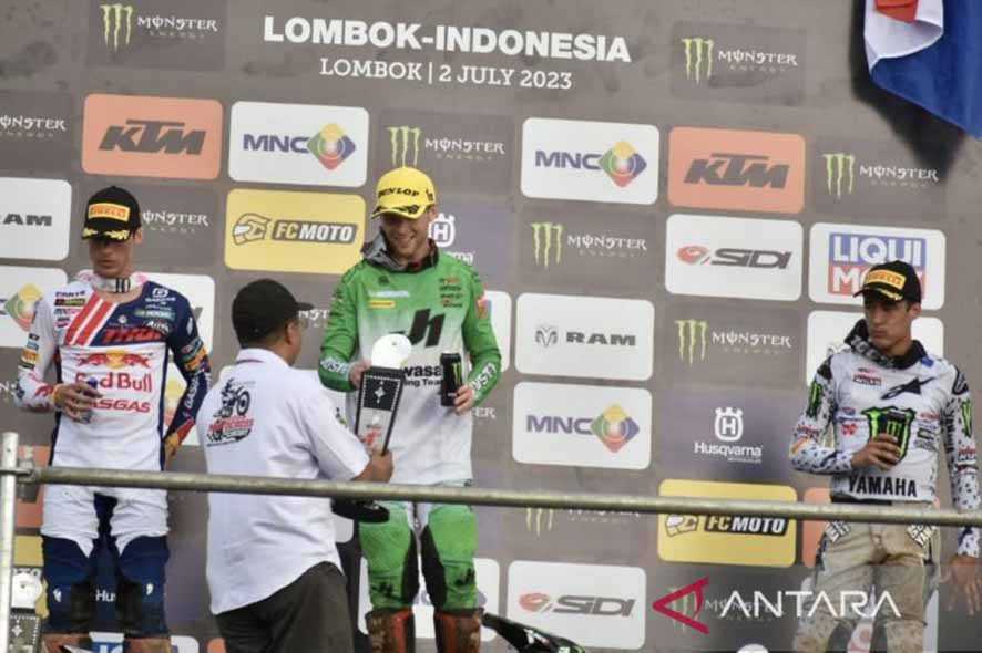 Pebalap Romain Febvre Juara MXGP Lombok 2023