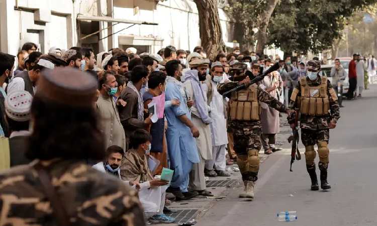 Pecah! Pasukan Taliban Bentrok dengan Negara Islam Berkekuatan Nuklir Ini Hingga Memakan Korban Jiwa