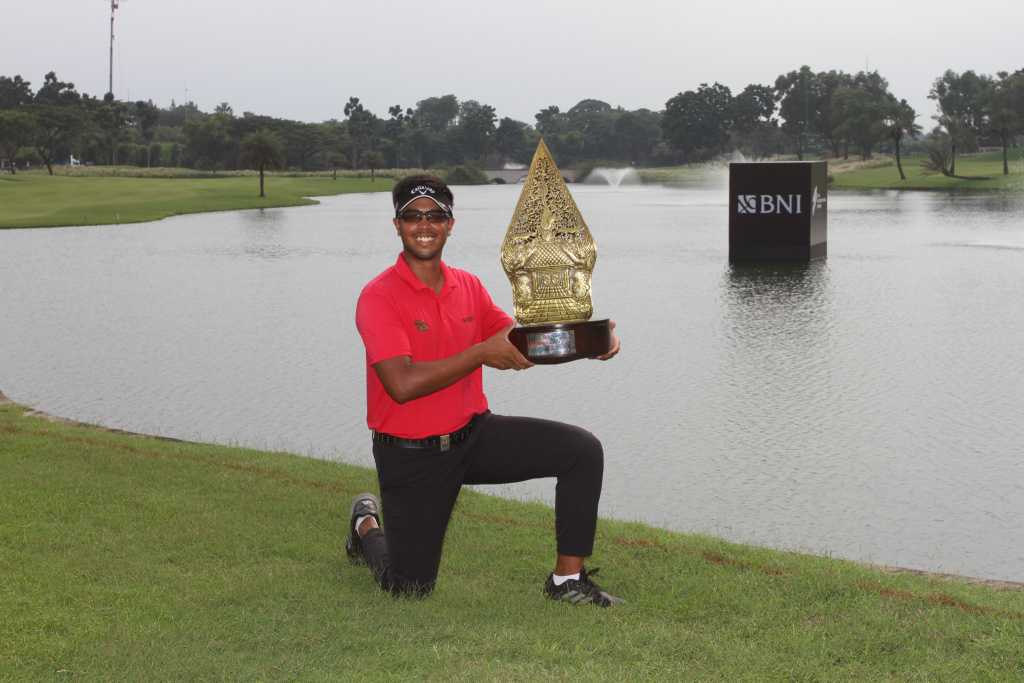 Pegolf Thailand Sarit Suwannarut juara turnamen golf BNI Indonesian Masters 2022 1