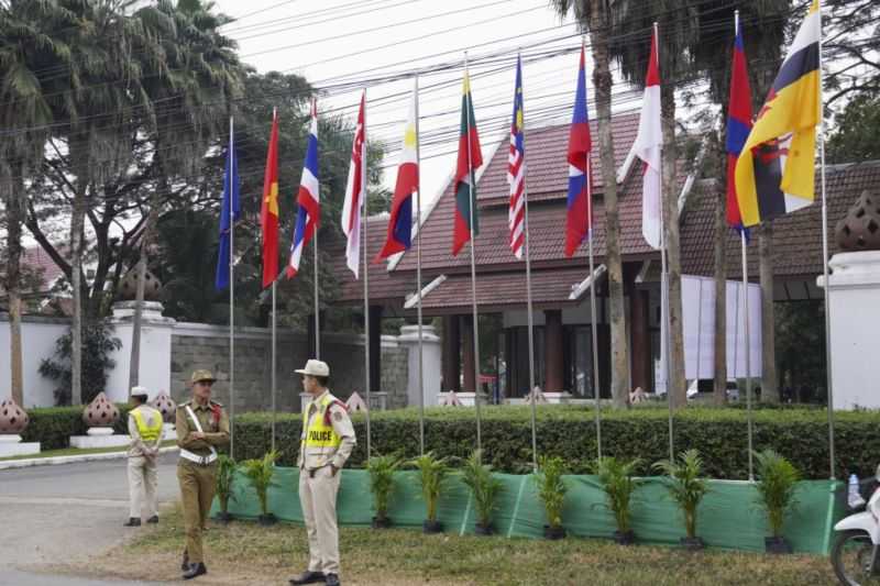 Pejabat Junta Myanmar Hadiri Pertemuan Menlu ASEAN di Laos