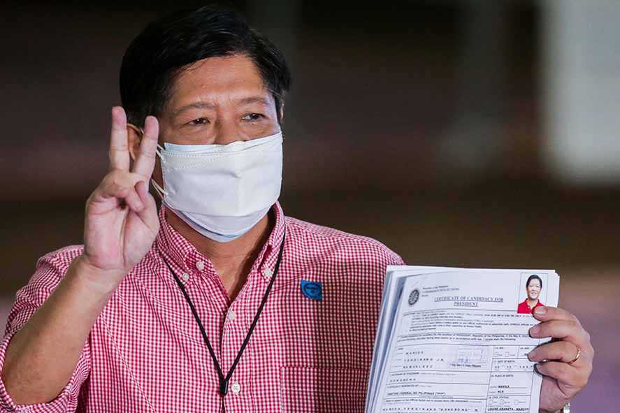 Pejabat KPU Filipina Persoalkan Pencalonan Bongbong Marcos