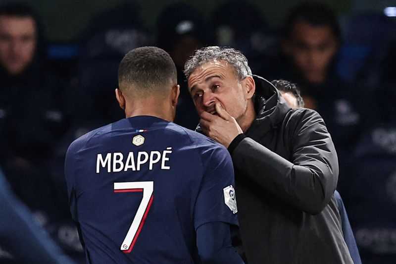 Pelatih Enrique Pastikan para Pemain PSG Siap Hadapi Lyon pada Final Piala Prancis