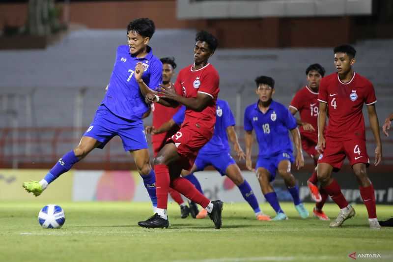 Pelatih Timnas U-19 Thailand Sebut Perubahan di Babak Kedua Mengubah Permainan