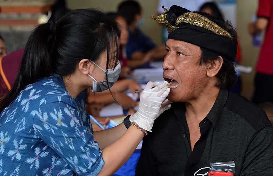 Pelayanan Kesehatan Gratis di Bali