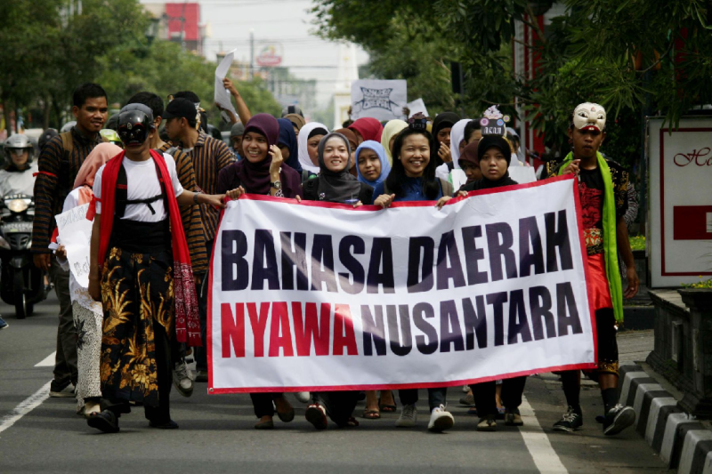 Pelestarian Bahasa Daerah Perkuat Akar Budaya