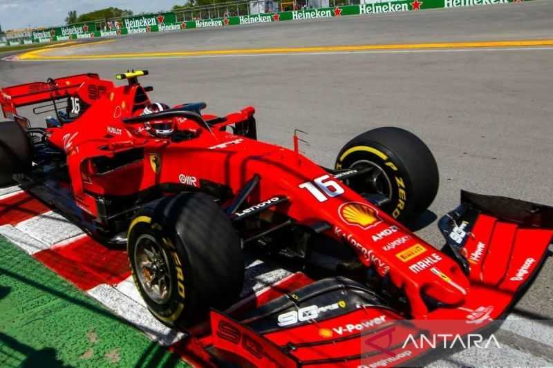 Pembalap Ferrari Leclerc Salip Piastri untuk Rebut Pole Position di GP Azerbaijan