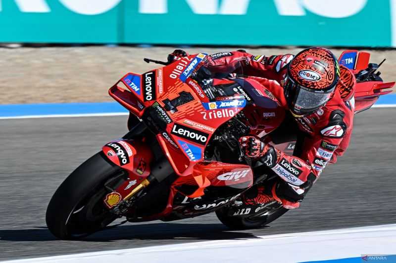 Pembalap Francesco Bagnaia Tutup Sesi Practice MotoGP Spanyol dengan Rekor Lap
