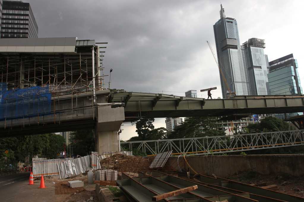 Pembangunan Jembatan Stasiun LRT 1