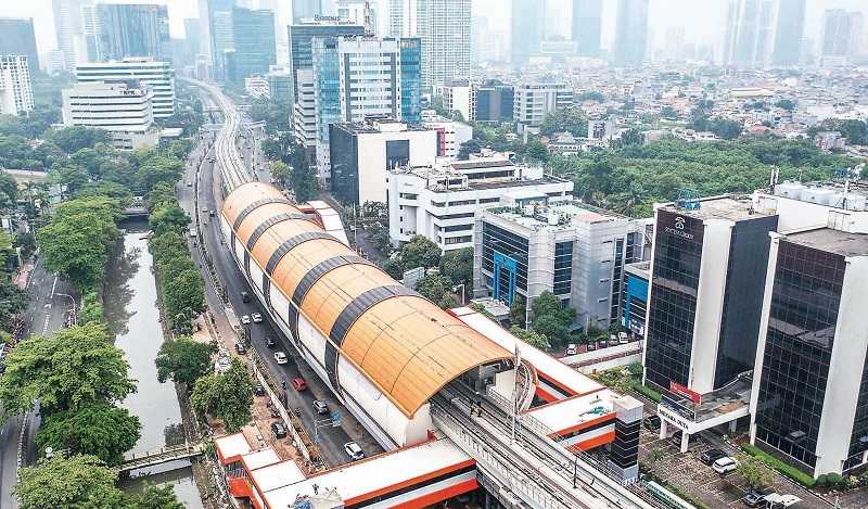 PEMBANGUNAN PROYEK LRT