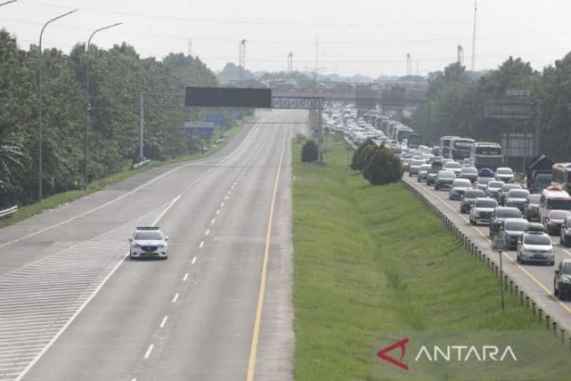 Pemberlakuan One way Arus Balik di Tol Cipali Mulai Senin 24 April