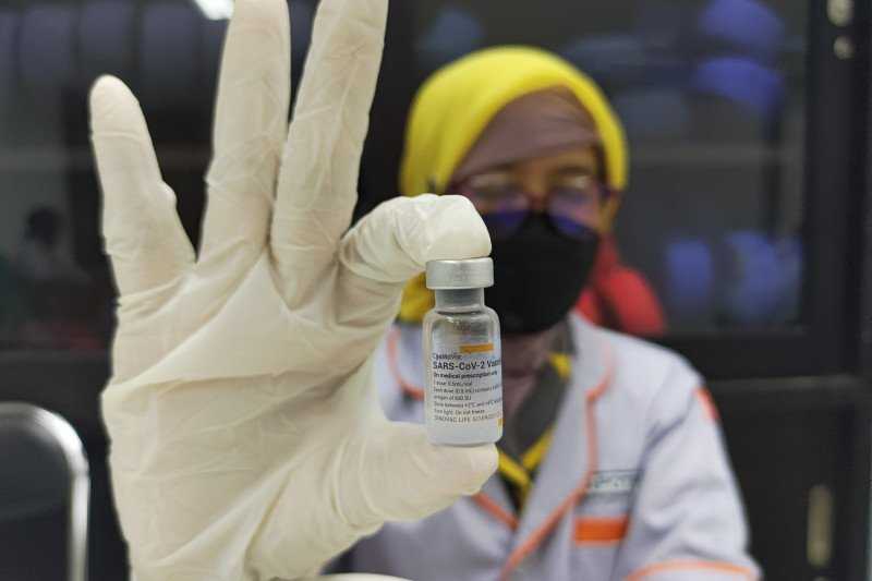 Pemerintah dan Swasta Perlu Berkolaborasi Siapkan Vaksinator Baru