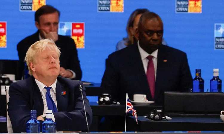 Pemerintahan Inggris Bergejolak! di Ujung Tanduk, PM Boris Johnson Didesak Turun Tahta Usai Dua Menteri Mendadak Mundur, Ada Apa?