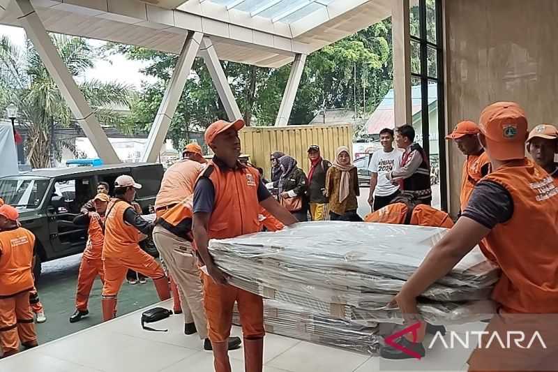 Pemilih Jangan Khawatir, KPU Pastikan Lokasi Penyimpanan Logistik Pilkada Bebas Banjir