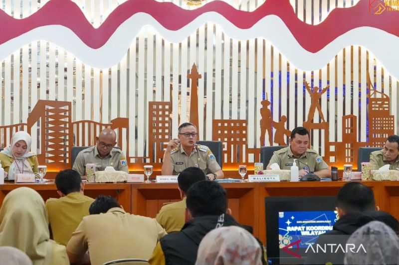 Pemilih Pemula Diwajibkan Nonton Debat Pilkada Jakarta