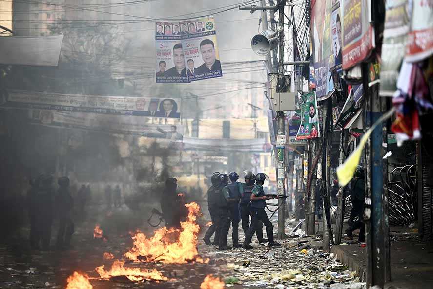 Pemimpin Oposisi Bangladesh Ditahan