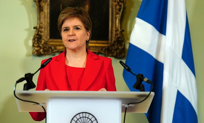 Pemimpin Skotlandia, Nicola Sturgeon, Umumkan Pengunduran Diri