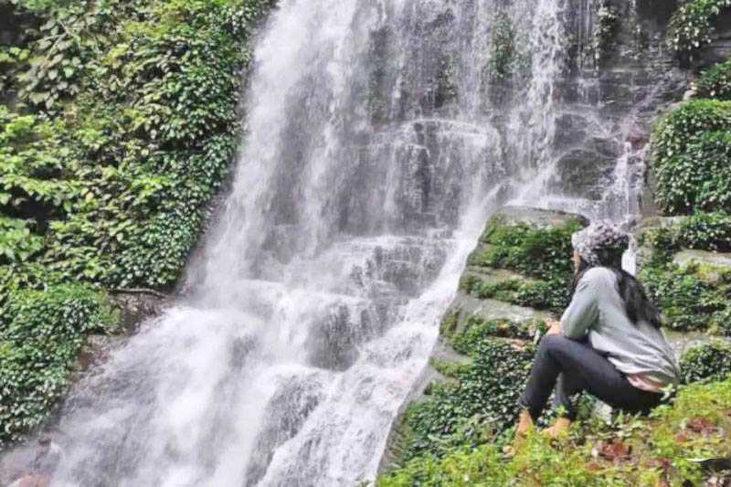 Pemkab Balangan kembangkan objek wisata Air Terjun Batarius