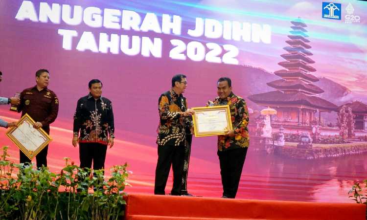 Pemkab Blora Sabet Penghargaan JDIHN Awards 2022 dari Menteri Hukum HAM RI