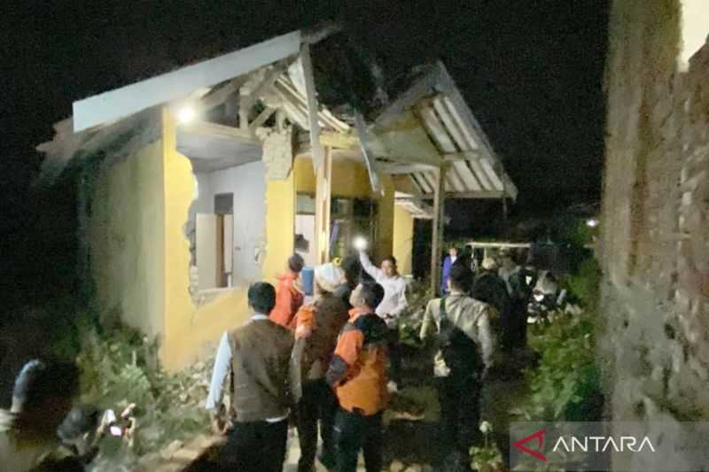 Pemkab Garut sisir rumah warga yang rusak akibat gempa Bandung