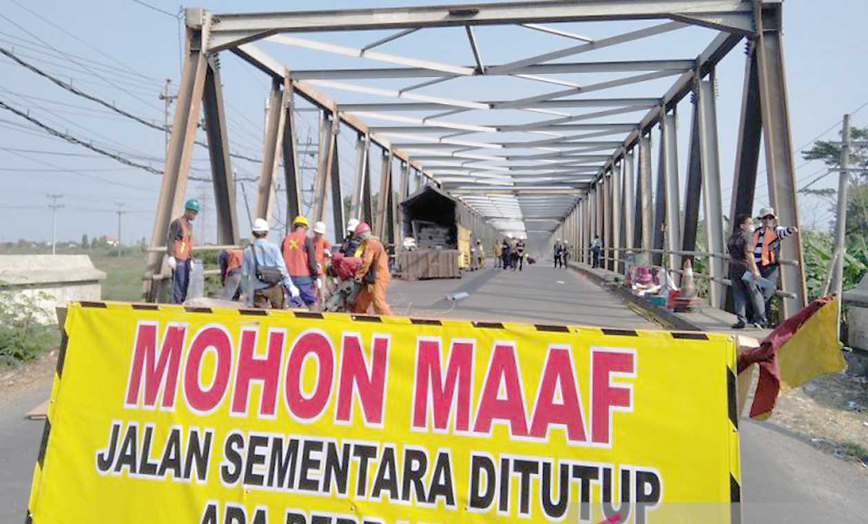 Pemkab Kudus Perbaiki Jembatan Penghubung