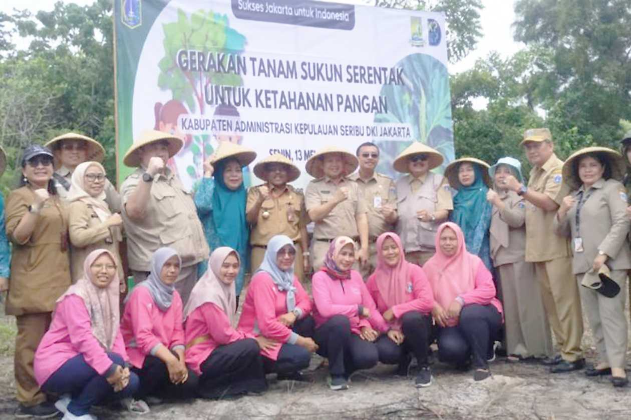 Pemkab Pulau Seribu Tanam 247 Bibit Pohon Sukun untuk Dukung Ketahanan Pangan