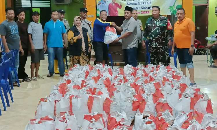 Pemkab Sidoarjo Berikan Bantuan untuk Warga Terdampak Banjir