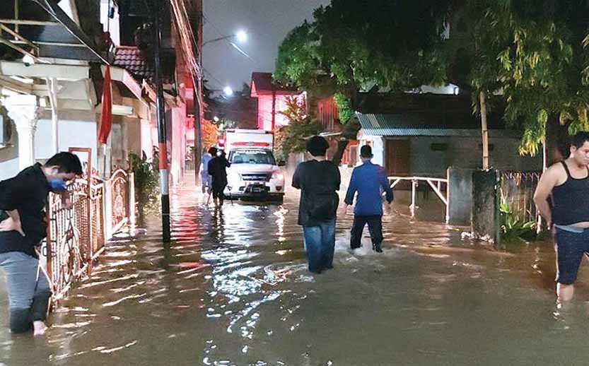 Pemkot Jaktim Gelar Simulasi Penanganan Banjir