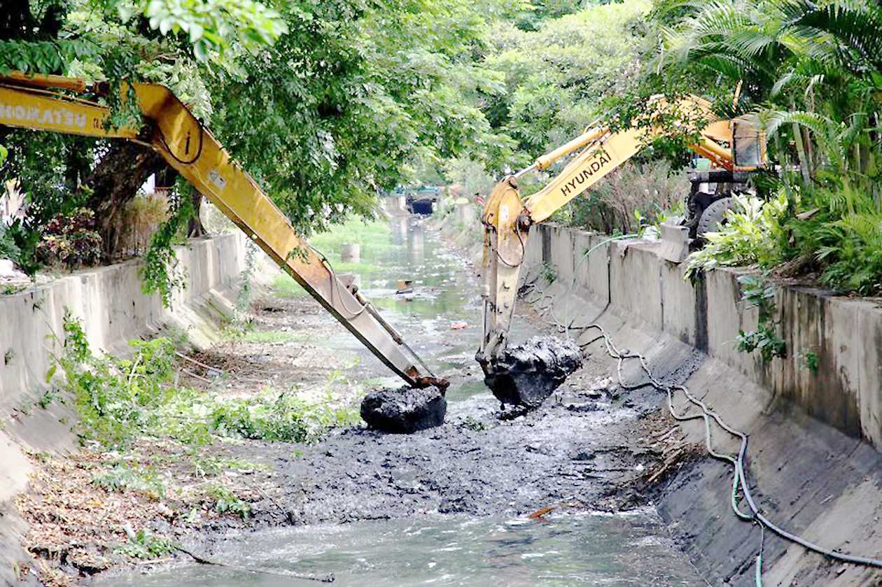 Pemkot Surabaya Optimalkan 76 Rumah Pompa dan Normalisasi Sungai