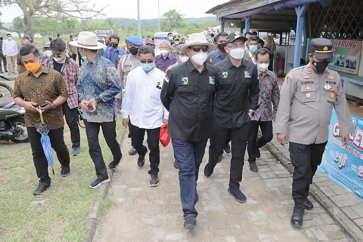 Pemprov Banten lengkapi Fasilitas Pariwisata di Banten Selatan