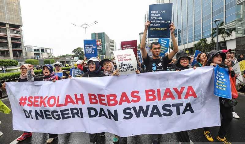 Pemprov DKI Jakarta Kaji Usulan Sekolah Gratis