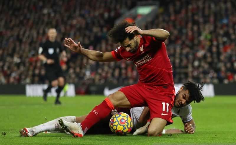 Penalti Salah Bawa Liverpool Tundukkan Aston Villa